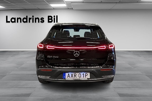 Mercedes-Benz EQA250 5 of 19