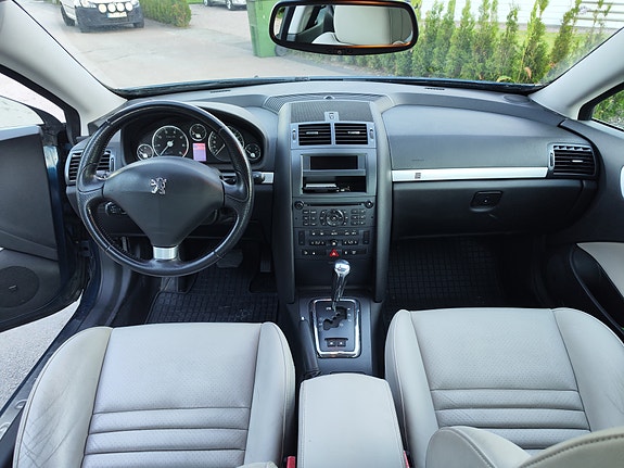 Peugeot 407 10 of 12
