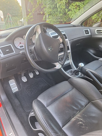 Peugeot 307 CC 7 of 10