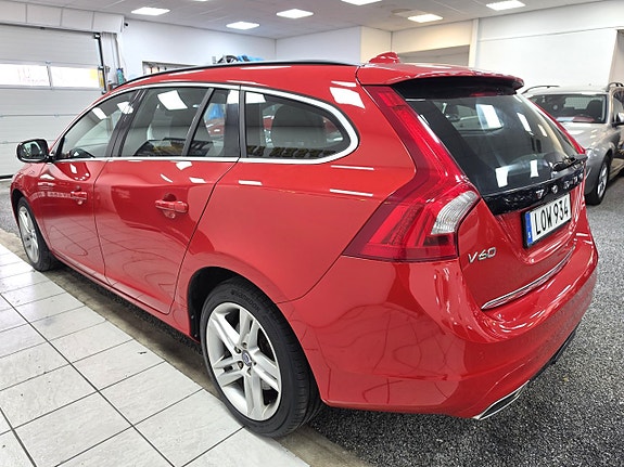 Volvo V60 4 of 21