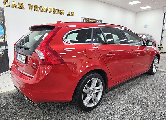 Volvo V60 3 of 21