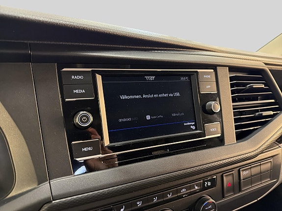 Volkswagen Caravelle 22 of 23