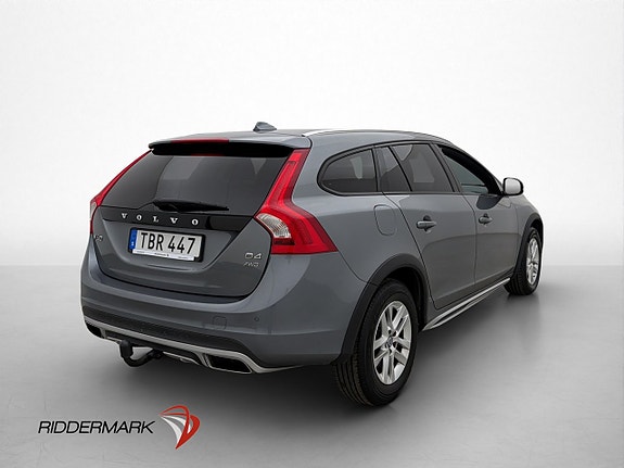 Volvo V60 Cross Country 6 of 30