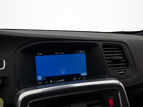 Volvo V60 Cross Country 20 of 30