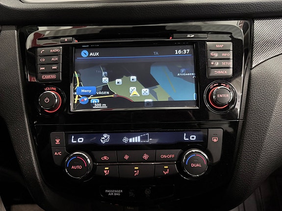 Nissan X-Trail 23 of 28