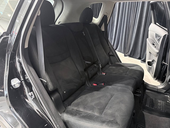 Nissan X-Trail 13 of 28