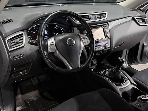 Nissan X-Trail 14 of 28