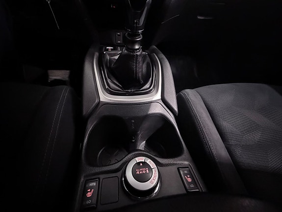 Nissan X-Trail 21 of 28