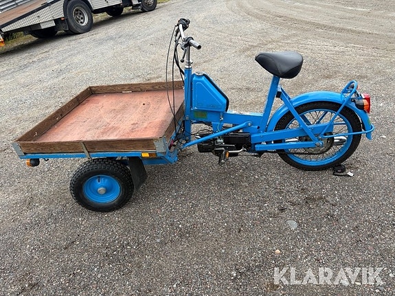 Packmoped Crecsent 2 of 6