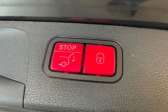 Mercedes-Benz E220 d 20 of 20