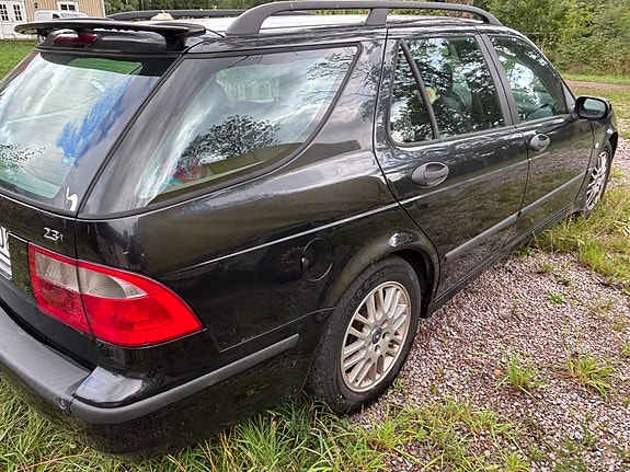 Saab 9-5 2 of 3