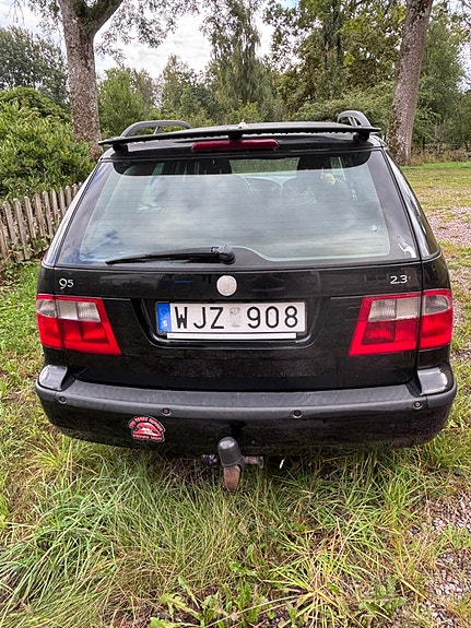 Saab 9-5 3 of 3