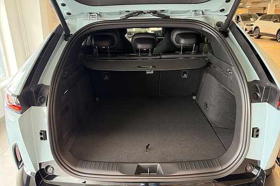 Mazda CX-6e 5 of 10