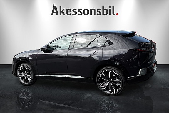 Mazda CX-6e 2 of 3