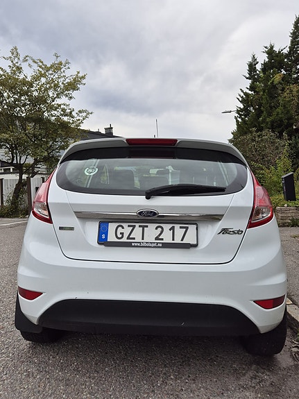 Ford Fiesta 6 of 7