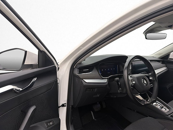 Skoda Octavia 10 of 30