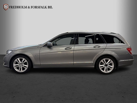 Mercedes-Benz C180 2 of 26