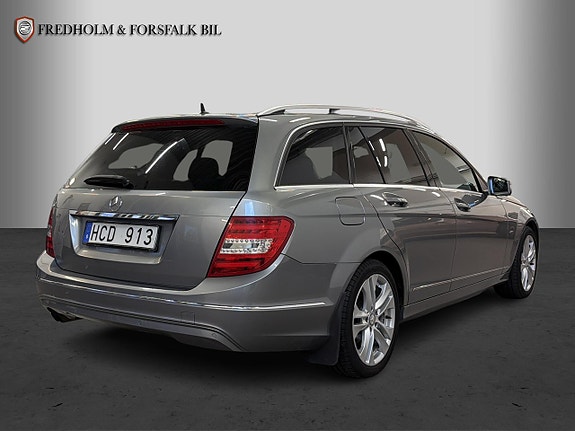 Mercedes-Benz C180 5 of 26
