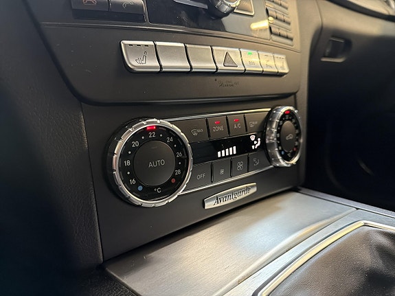 Mercedes-Benz C180 22 of 26