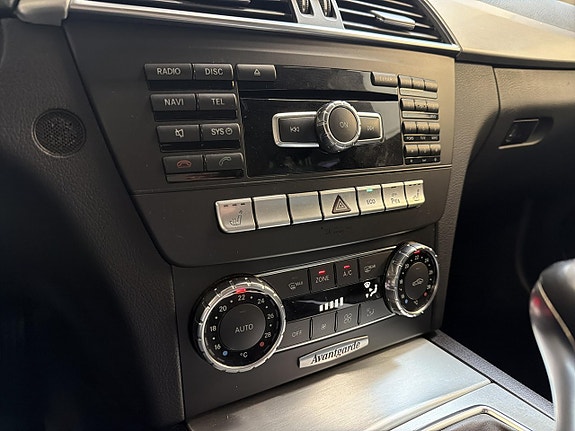 Mercedes-Benz C180 21 of 26