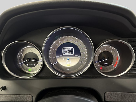 Mercedes-Benz C180 18 of 26