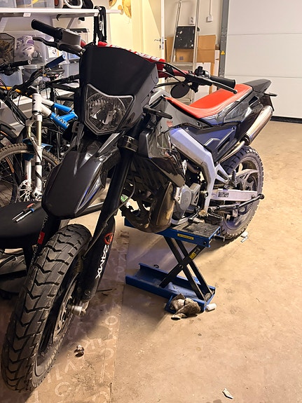 Aprilia Sx 50 Factory 2 of 6