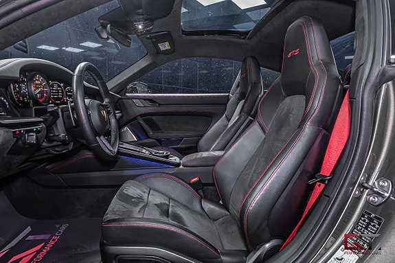 Porsche 911 13 of 24