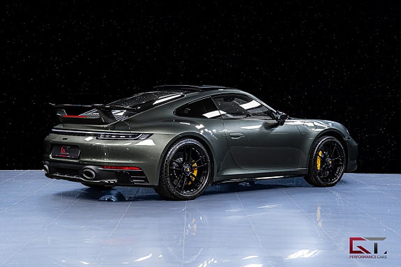 Porsche 911 9 of 24