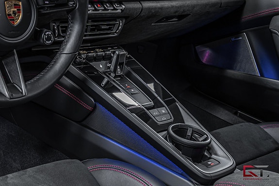 Porsche 911 17 of 24