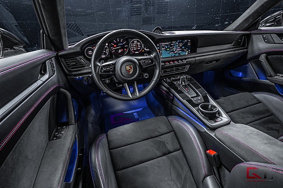Porsche 911 14 of 24
