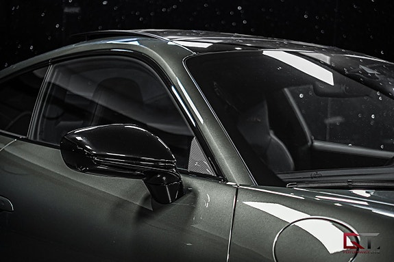 Porsche 911 4 of 24