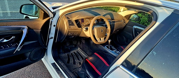 Renault Laguna 4 of 5