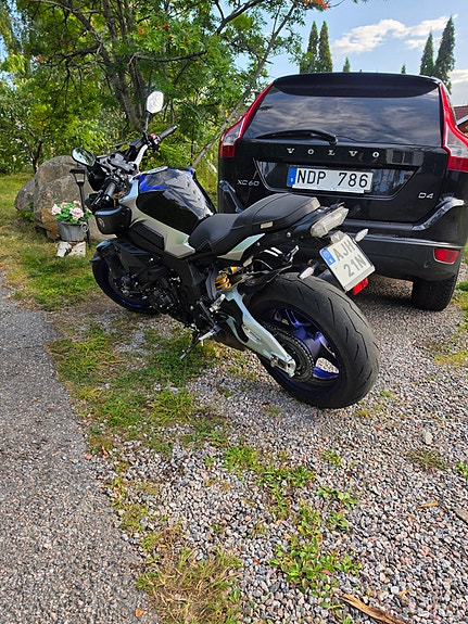 Yamaha MT-10 SP 4 of 5