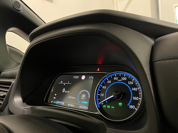 Nissan Leaf 20 of 28