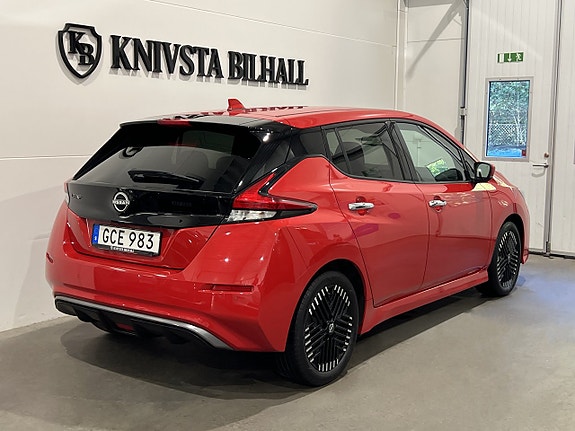 Nissan Leaf 4 of 28