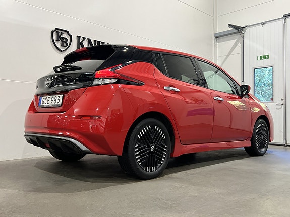 Nissan Leaf 26 of 28