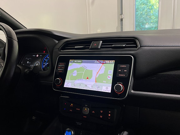 Nissan Leaf 22 of 28