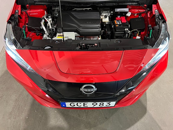 Nissan Leaf 12 of 28