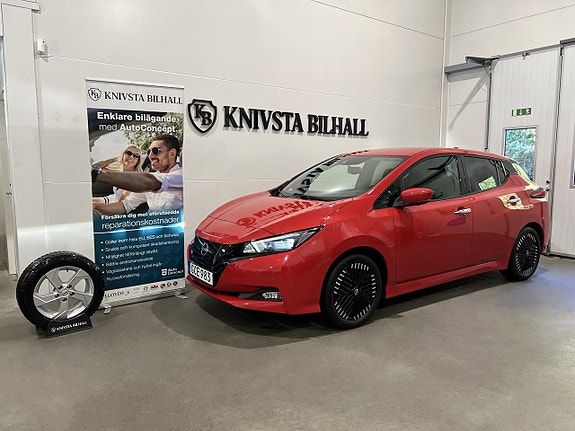 Nissan Leaf 13 of 28