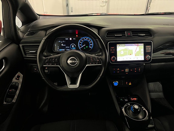 Nissan Leaf 17 of 28