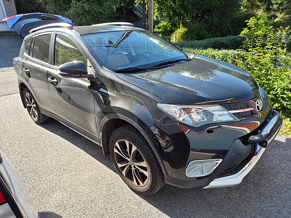 Toyota RAV4 13 of 13