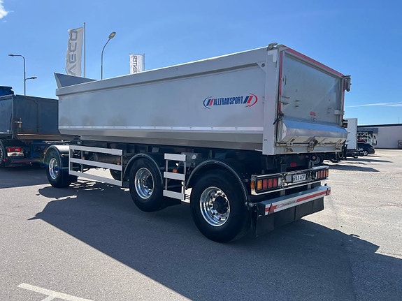 Roadex STS29 3-Axlad tippvagn 2 of 12