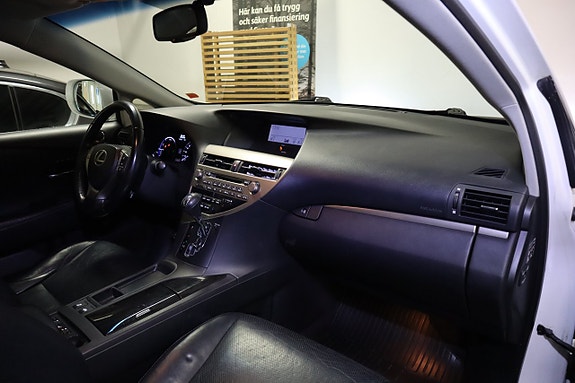Lexus RX450h 9 of 16