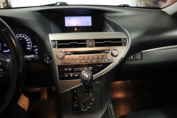 Lexus RX450h 14 of 16