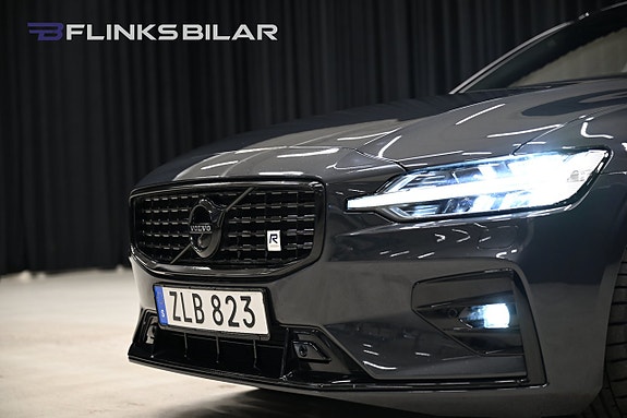 Volvo V60 11 of 30