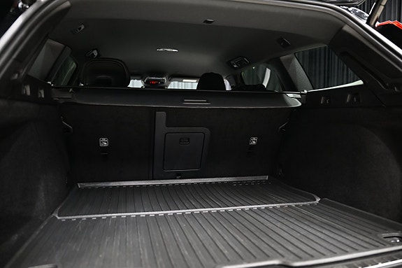 Volvo V60 19 of 30