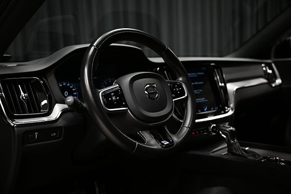 Volvo V60 23 of 30