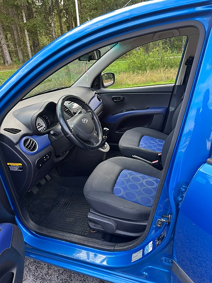 Hyundai i10 6 of 10