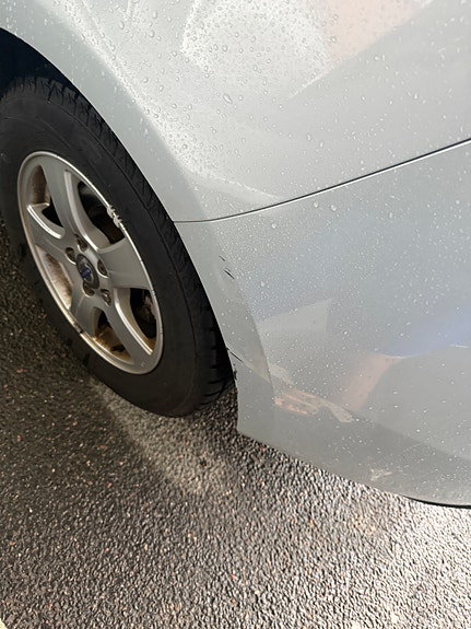 Volvo V40 12 of 14