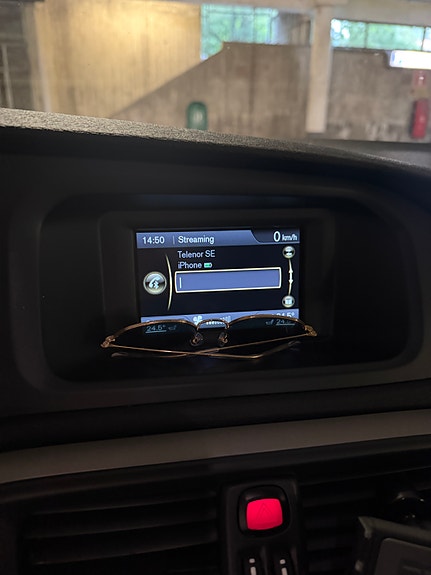 Volvo V40 5 of 14
